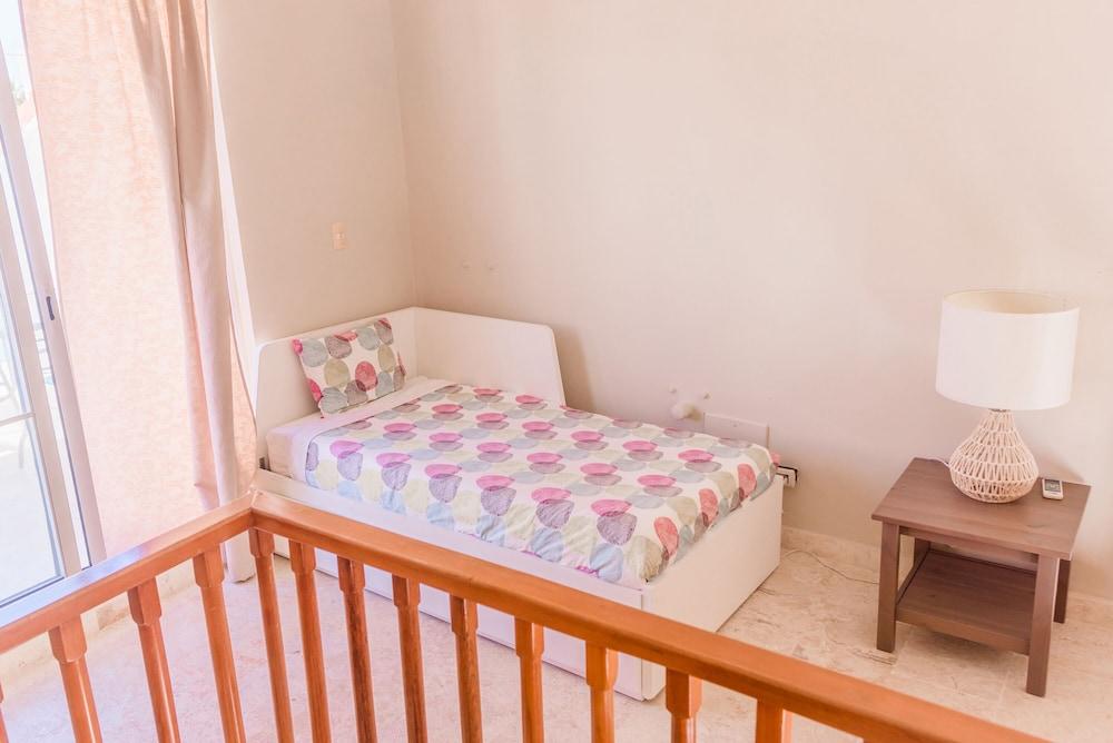 Apartahotel Playa Turquesa Ocean Club 4*