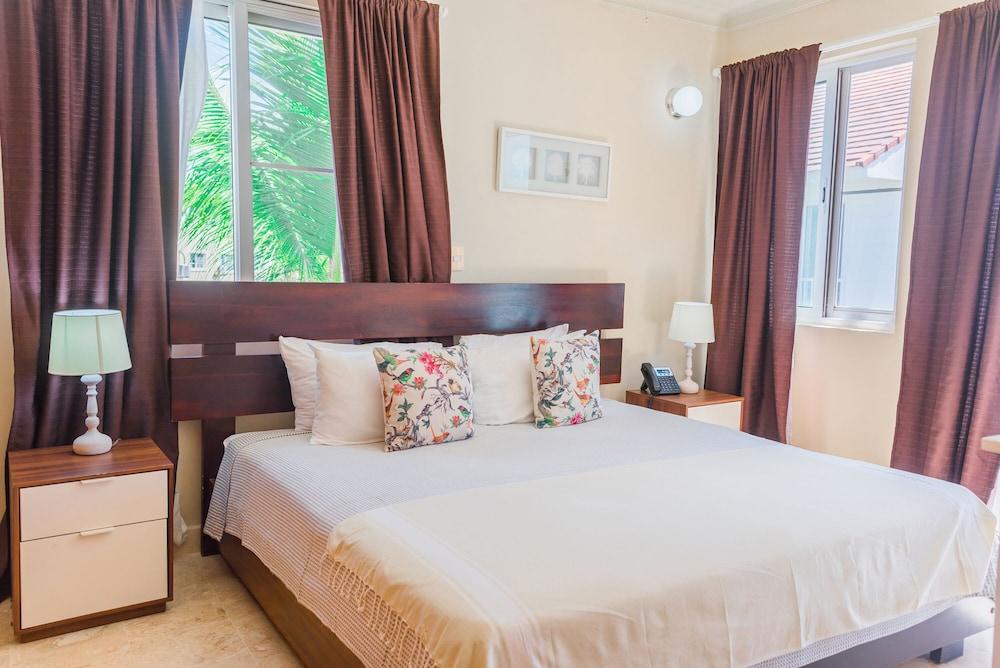 Apartahotel Playa Turquesa Ocean Club 4*