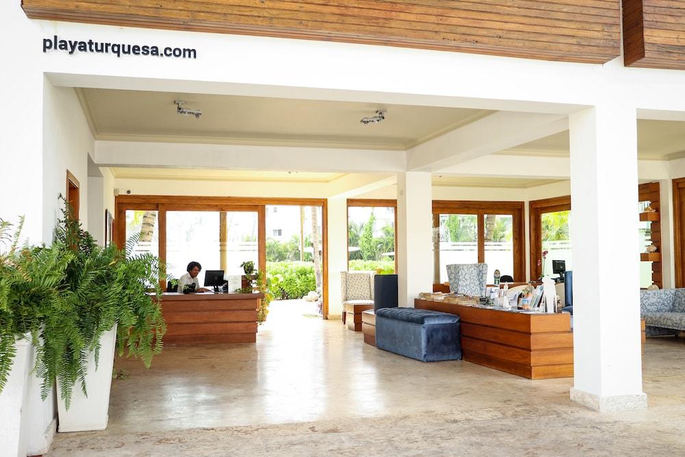 Apartahotel Playa Turquesa Ocean Club